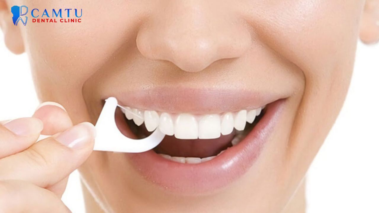 Cách dùng chỉ nha khoa