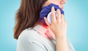 dấu hiệu cảnh báo bị áp xe răng