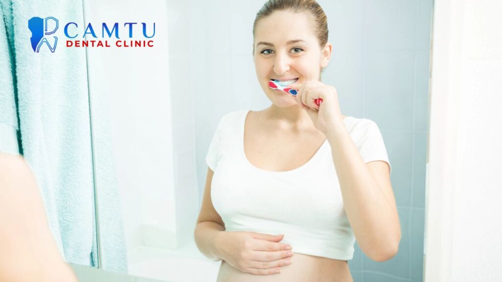 Chăm sóc răng miệng cho phụ nữ mang thai