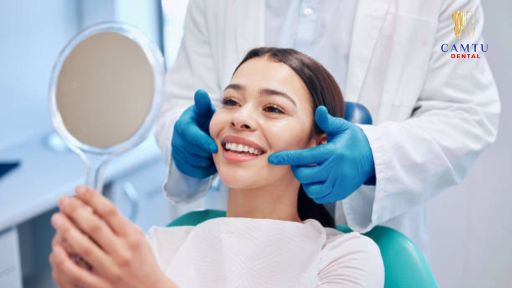 Thăm khám và đánh giá tình trạng bệnh