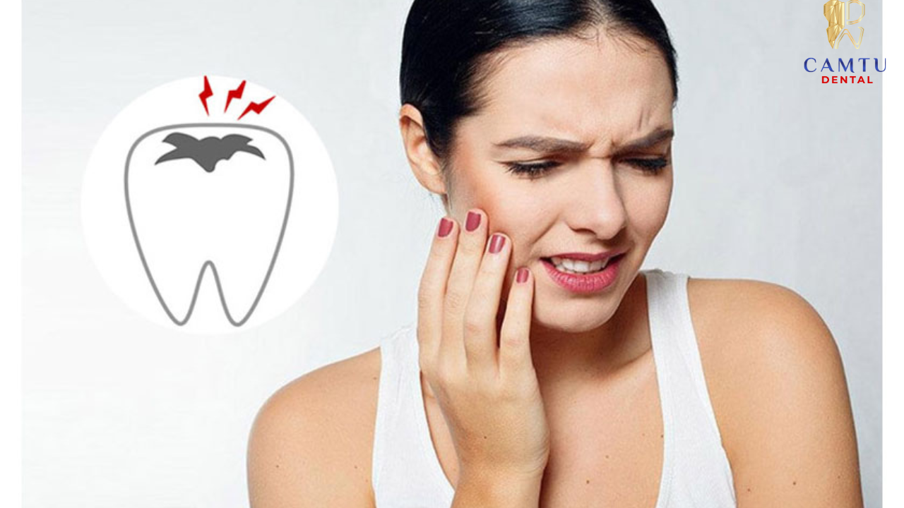 Cắn không khít, hay cắn vào má là dấu hiệu sai lệch khớp cắn 